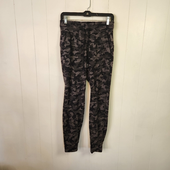 Lululemon Ready to Rulu Joggers Pants *Jacquard Heritage Camo Black Size 6 - Picture 6 of 12